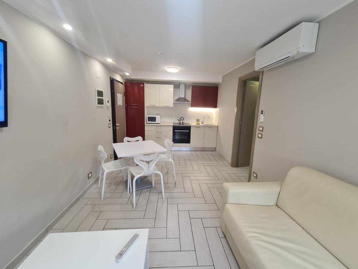 Nero D'Avorio Apartments Rimini Esterno foto